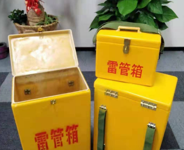 东安玻璃钢雷管箱有哪些特点